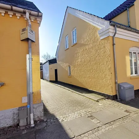 Apartmán Double 5 With Free Parking Nørresundby